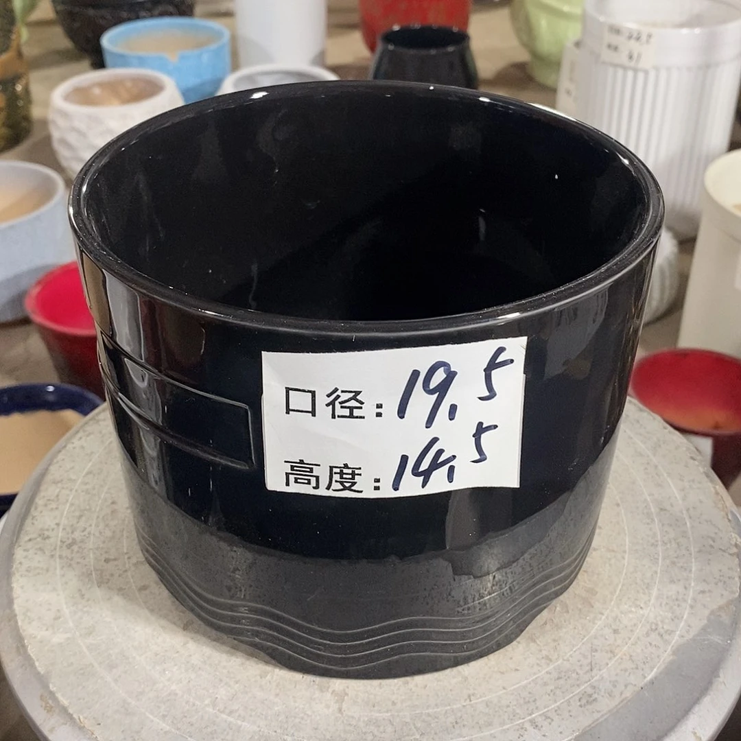 【闪购商品】陶瓷微瑕花盆-034-1个黑