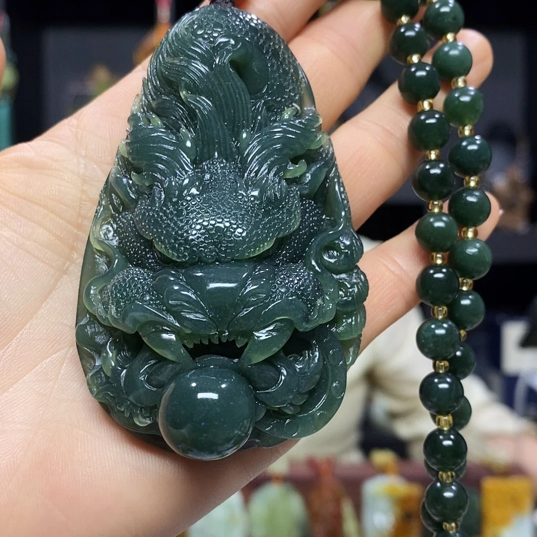 岫玉未镶嵌挂件吊坠