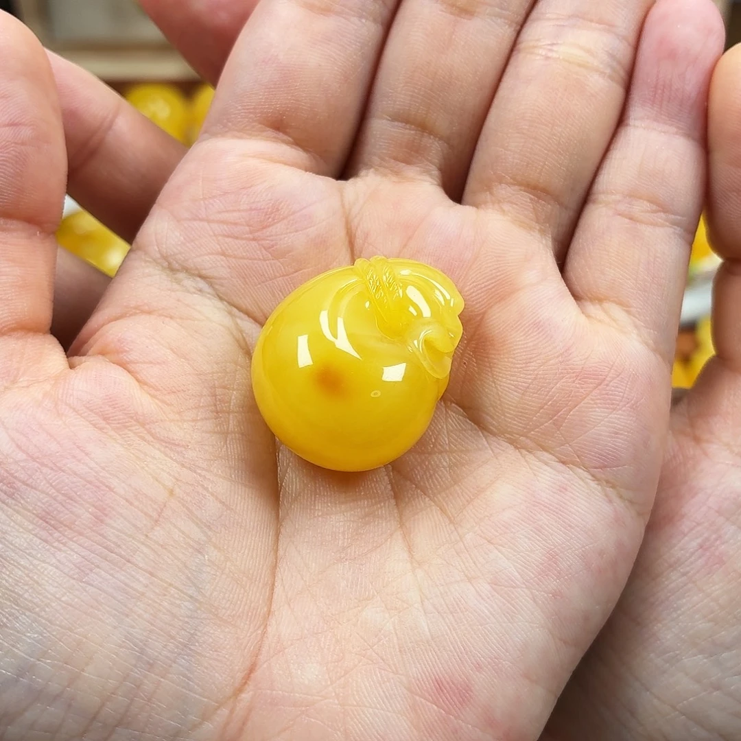 蜜蜡未镶嵌颈饰焦皮浓蜡妖花钱袋