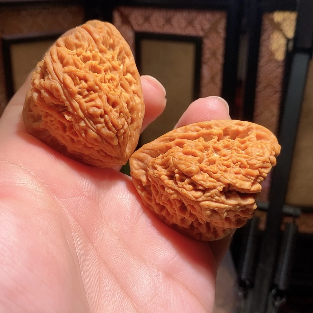 文玩核桃把件45南疆石天使之翼全品
