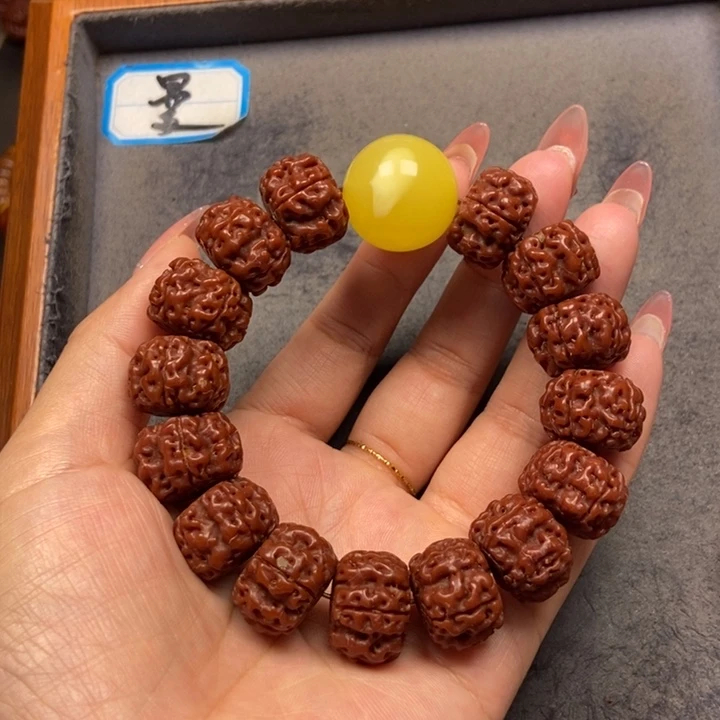 金刚菩提吊坠菩提