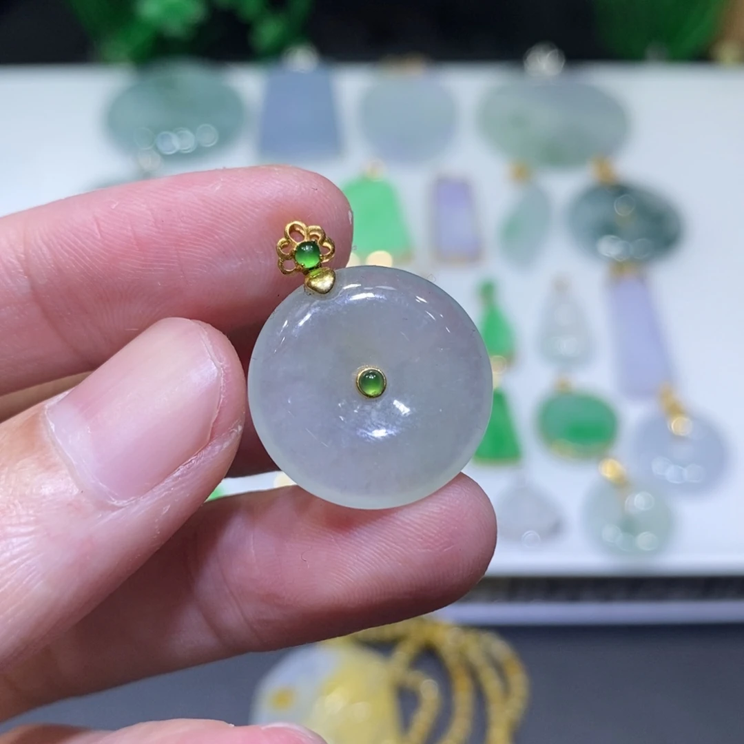 翡翠18K金镶嵌吊坠(不含链)