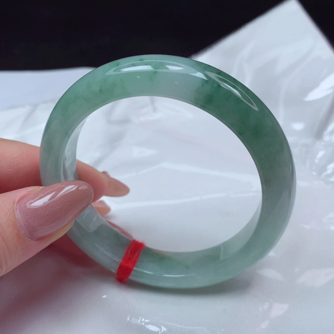 翡翠手镯未镶嵌手镯53