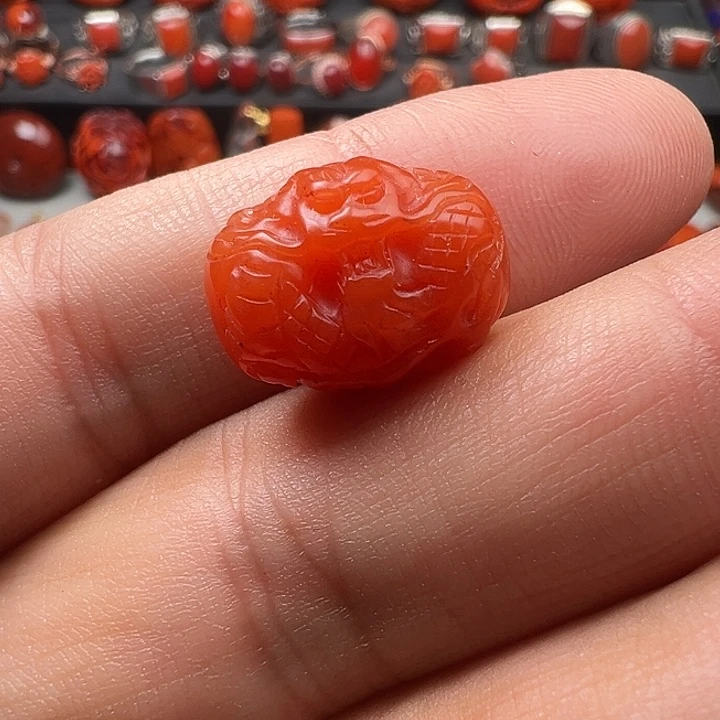 漫***生南红玛瑙未镶嵌珠子