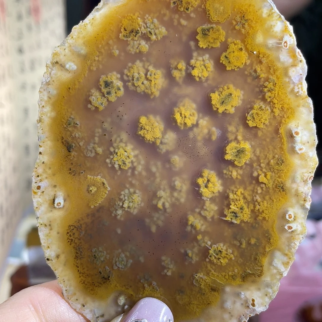 玛瑙/玉髓未镶嵌珠宝奇石