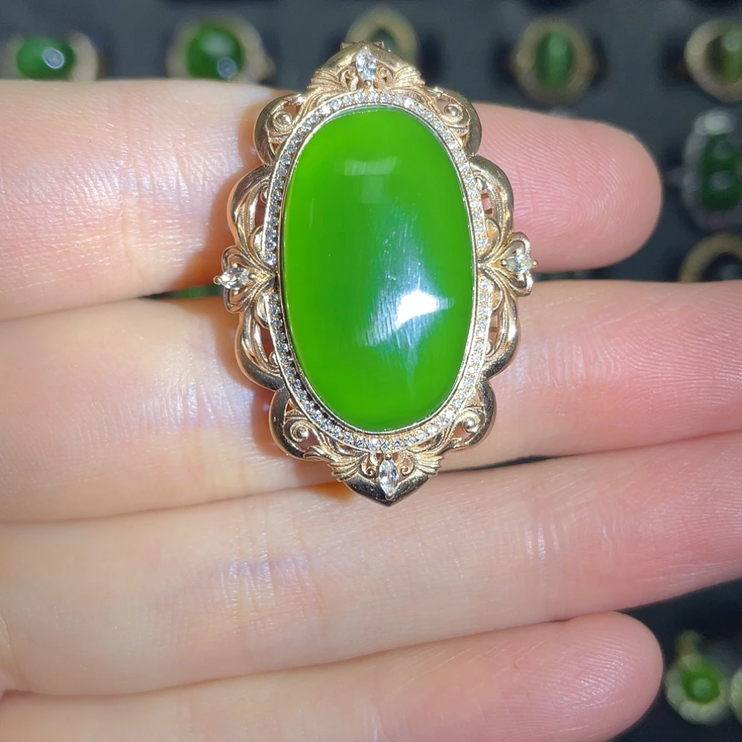 和田玉（碧玉）18K金镶嵌吊坠(不含链)