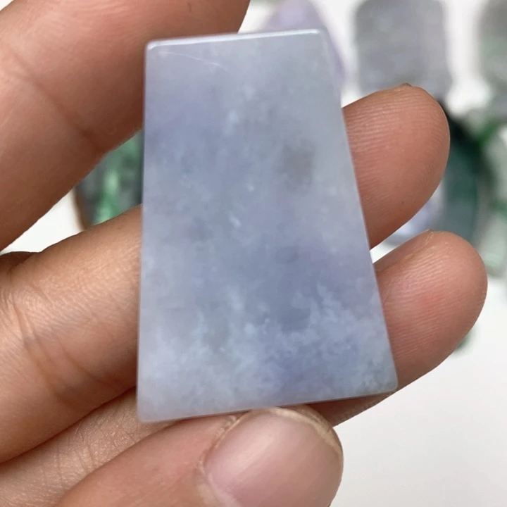 翡翠未镶嵌颈饰天然缅甸翡翠