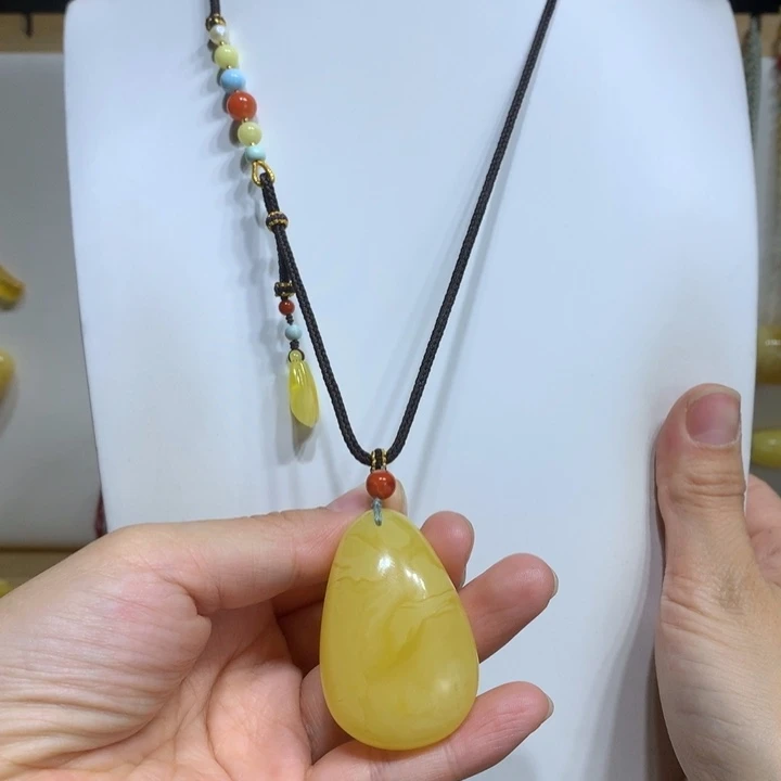 蜜蜡颈饰未镶嵌水滴