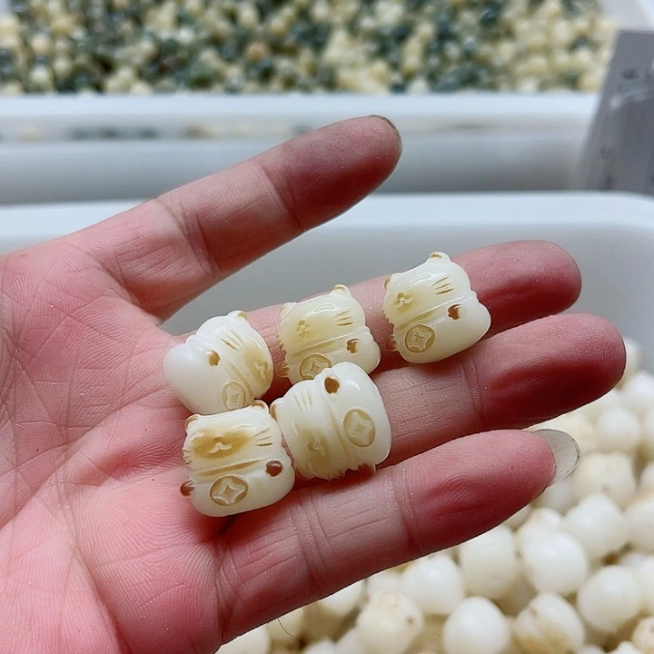 白玉菩提手串瑕疵16猫5颗