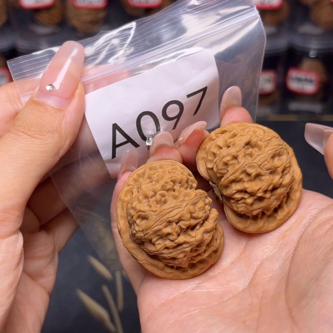 吊坠文玩核桃全品宫灯42