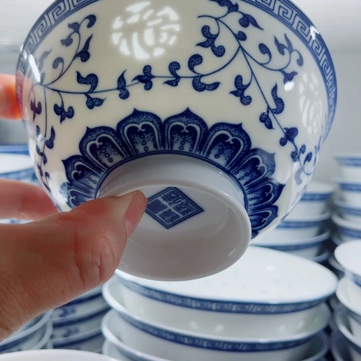 青花玲珑5寸饭碗五福缠枝莲