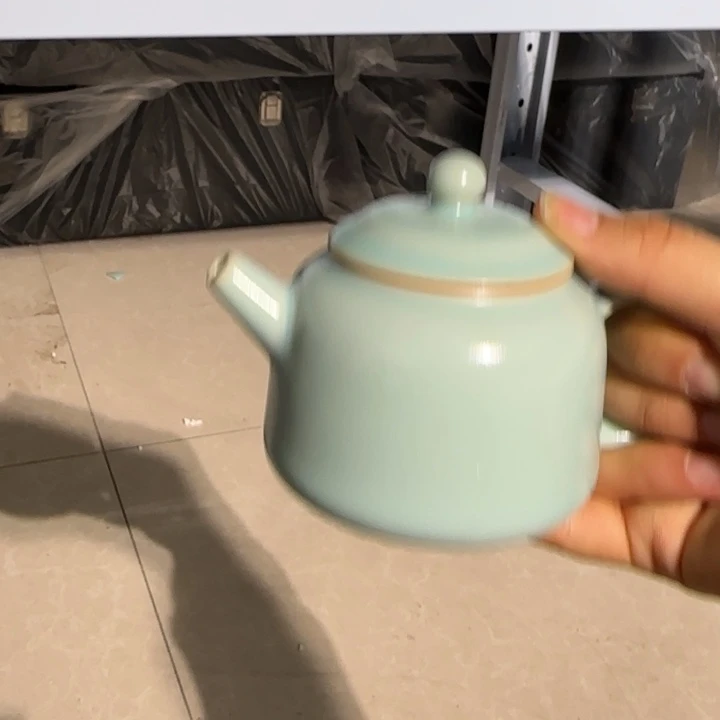 微瑕仿古壶金钟壶