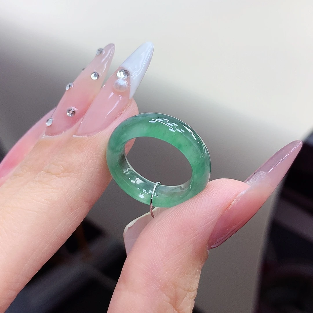 翡翠戒指未镶嵌7号