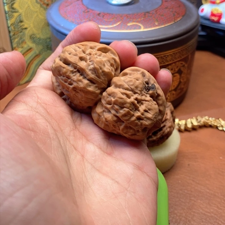 把件文玩核桃欣***店哈哈哈哈哈哈哈哈哈