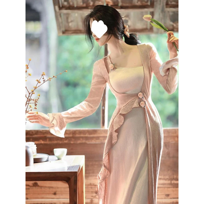 新中式别致连衣裙假两件套女新款温柔风复古国风高级感荷叶边长裙