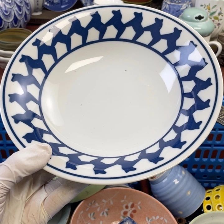 他家瓷器真美…开播了