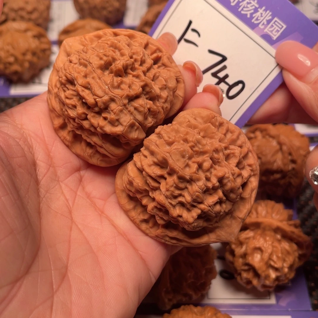 桃核把件740号官帽48