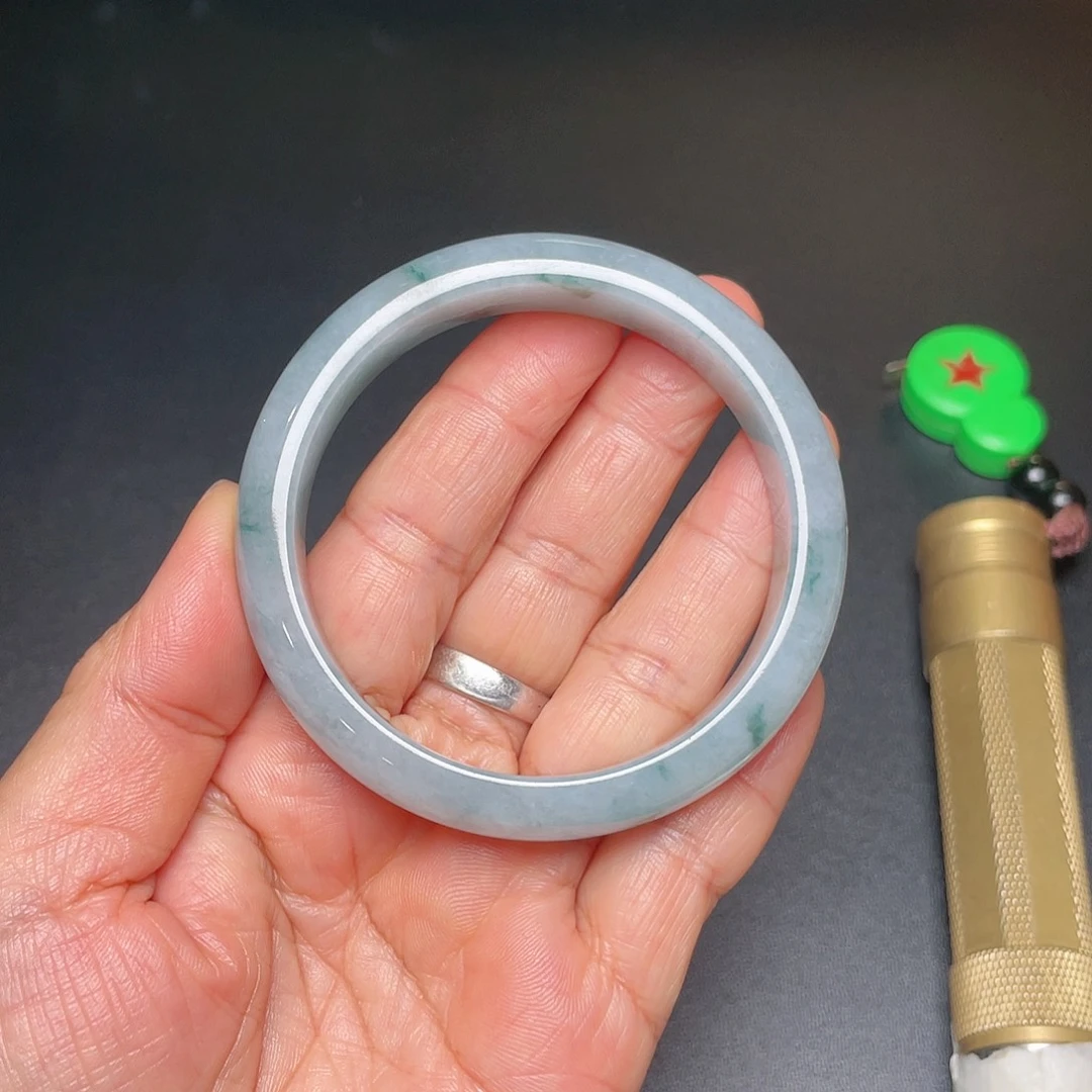 翡翠未镶嵌手镯满天星手镯