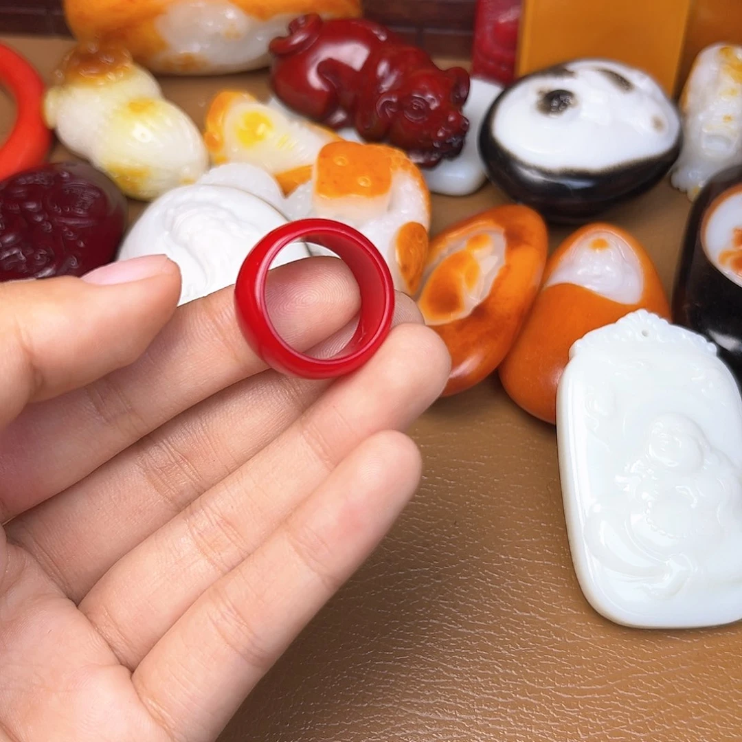 和田玉颈饰未镶嵌?****?