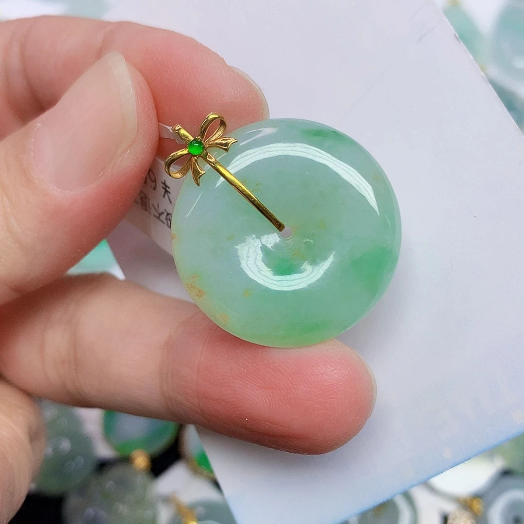 翡翠18K金镶嵌颈饰3455777