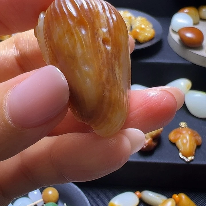 天***泰和田玉（白玉）未镶嵌颈饰