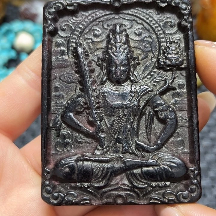 滴血莲花菩提把件