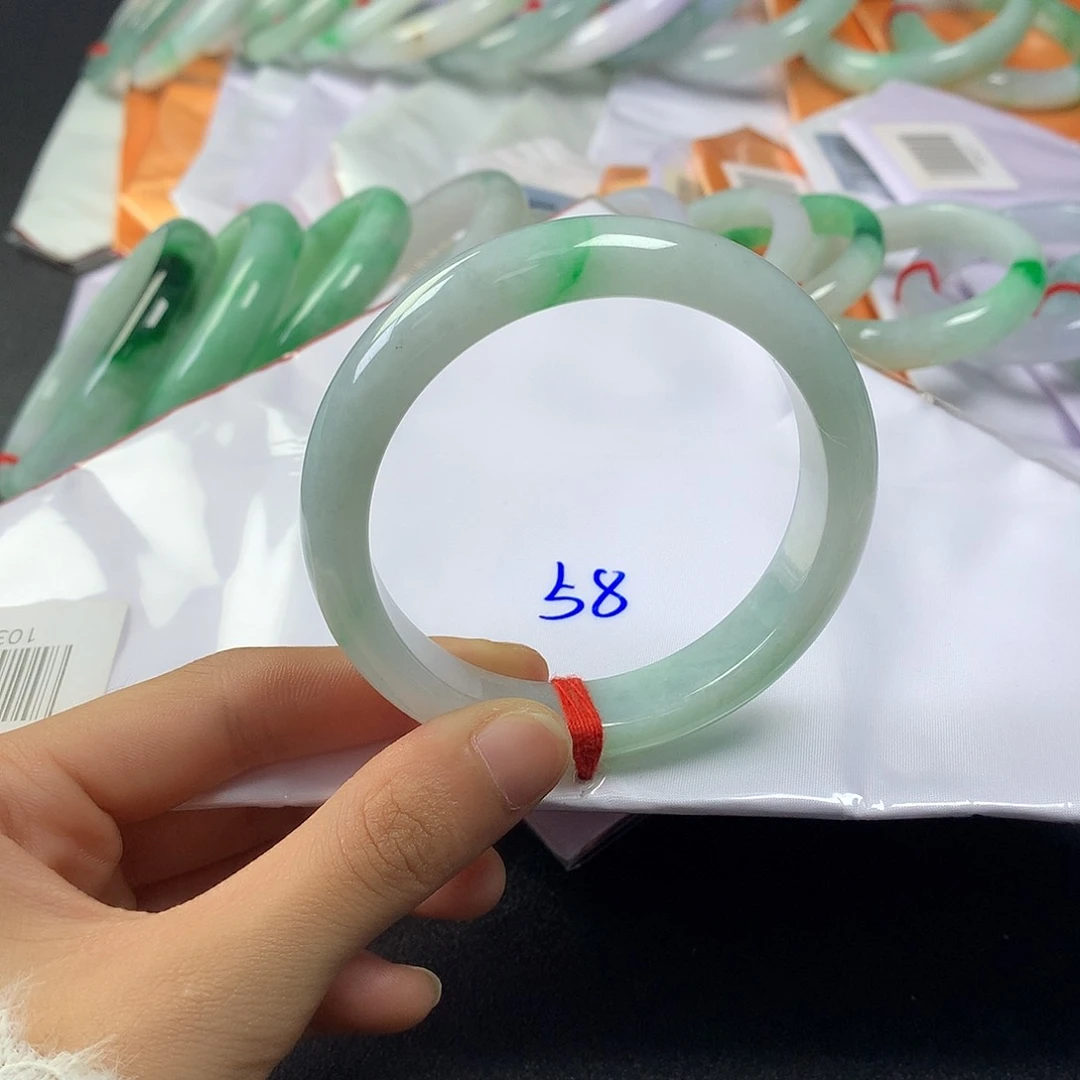 未镶嵌手镯翡翠福利