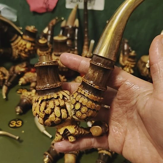 老***卢贵州特色竹根烟斗工艺品手把件