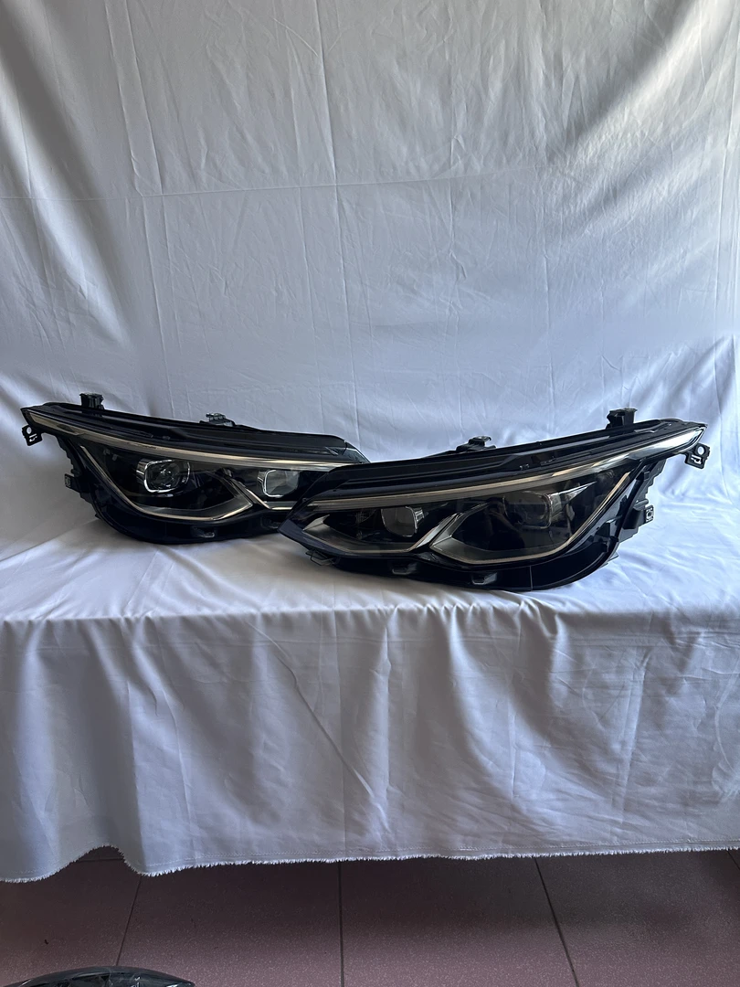 适用于大众高尔夫8代前照明灯前大灯车头灯原厂拆车件