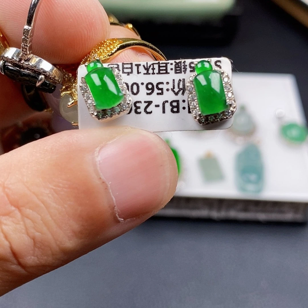 翡翠银S925镶嵌耳饰耳饰