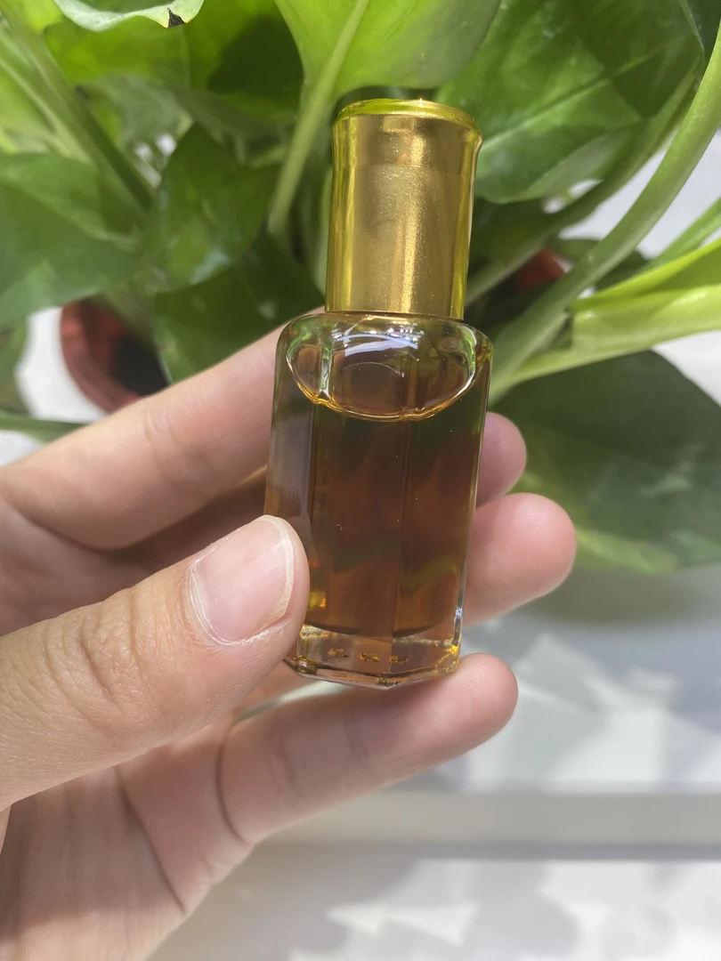 A03白奇楠精油 古法提炼 十八道