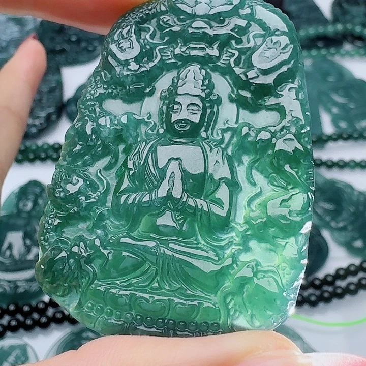 翡翠未镶嵌颈饰1111