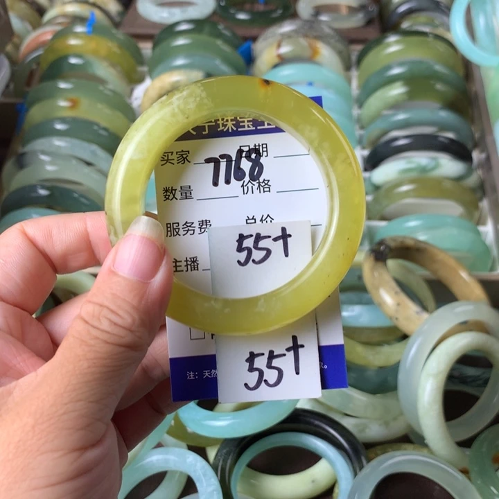 未镶嵌蛇纹石玉手镯7768