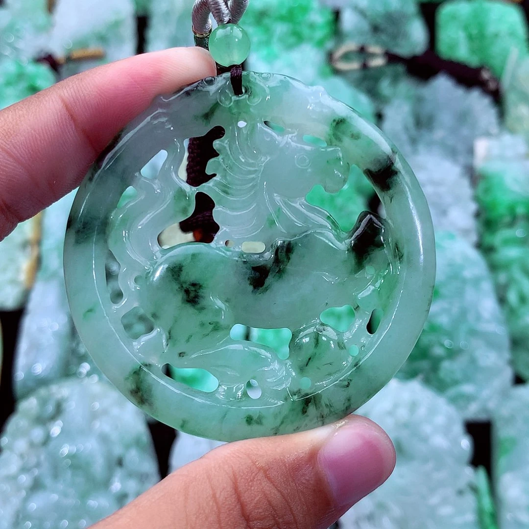 翡翠未镶嵌吊坠(不含链)