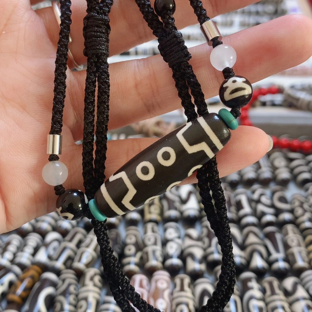 未镶嵌颈饰玛瑙/玉髓