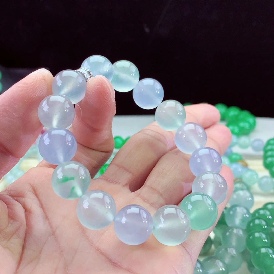 翡翠手链未镶嵌卡12+