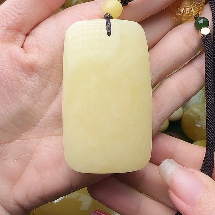 琥珀未镶嵌手链吊坠