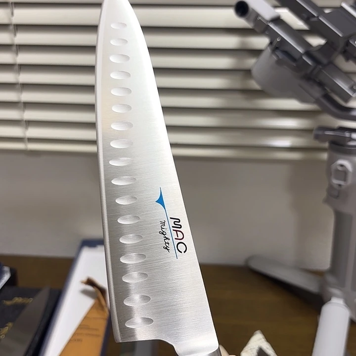 真久作全球知名 牛刀