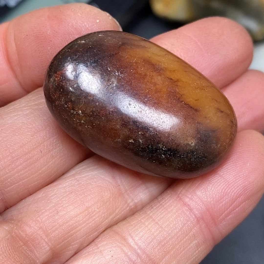 和田玉未镶嵌珠宝奇石