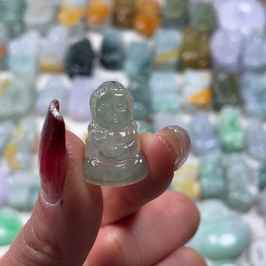 翡翠吊坠(赠链)18K金镶嵌