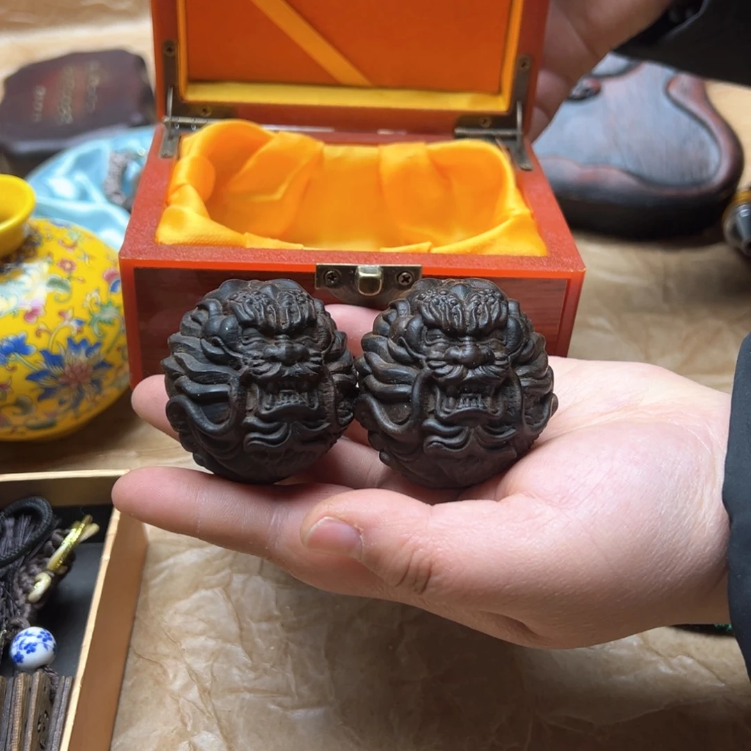 大叶紫檀（黑酸枝木类）