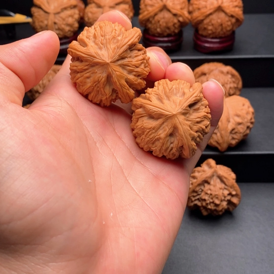 文玩核桃把件C**果文核兴