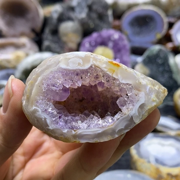 未镶嵌珠宝半成品水晶A****?福利