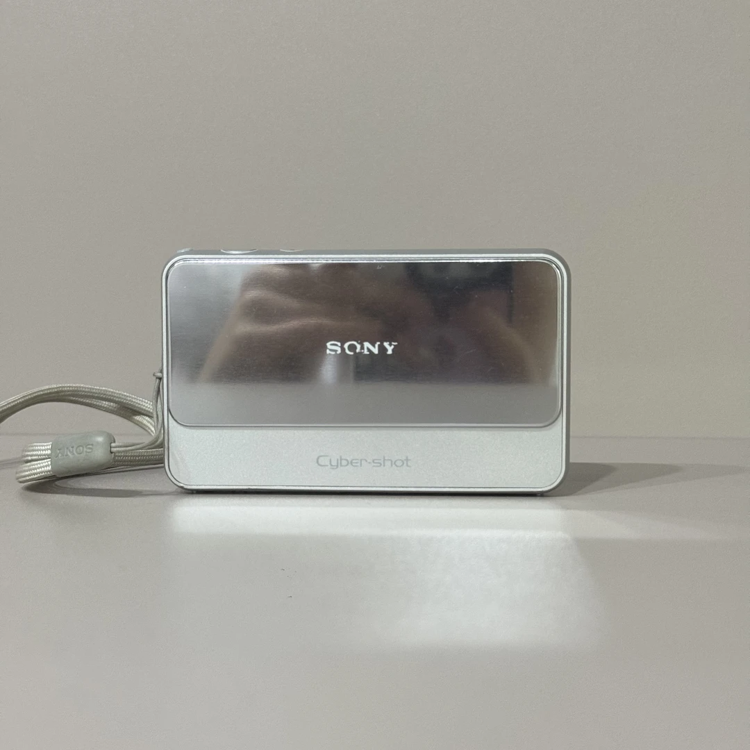 9新 Sony/索尼 T110银色 1610万像素 色彩细腻 奶油肌 不支持试用