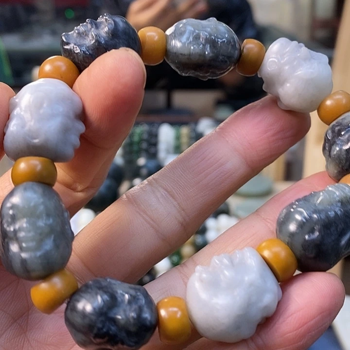 和田玉（糖玉）未镶嵌挂件