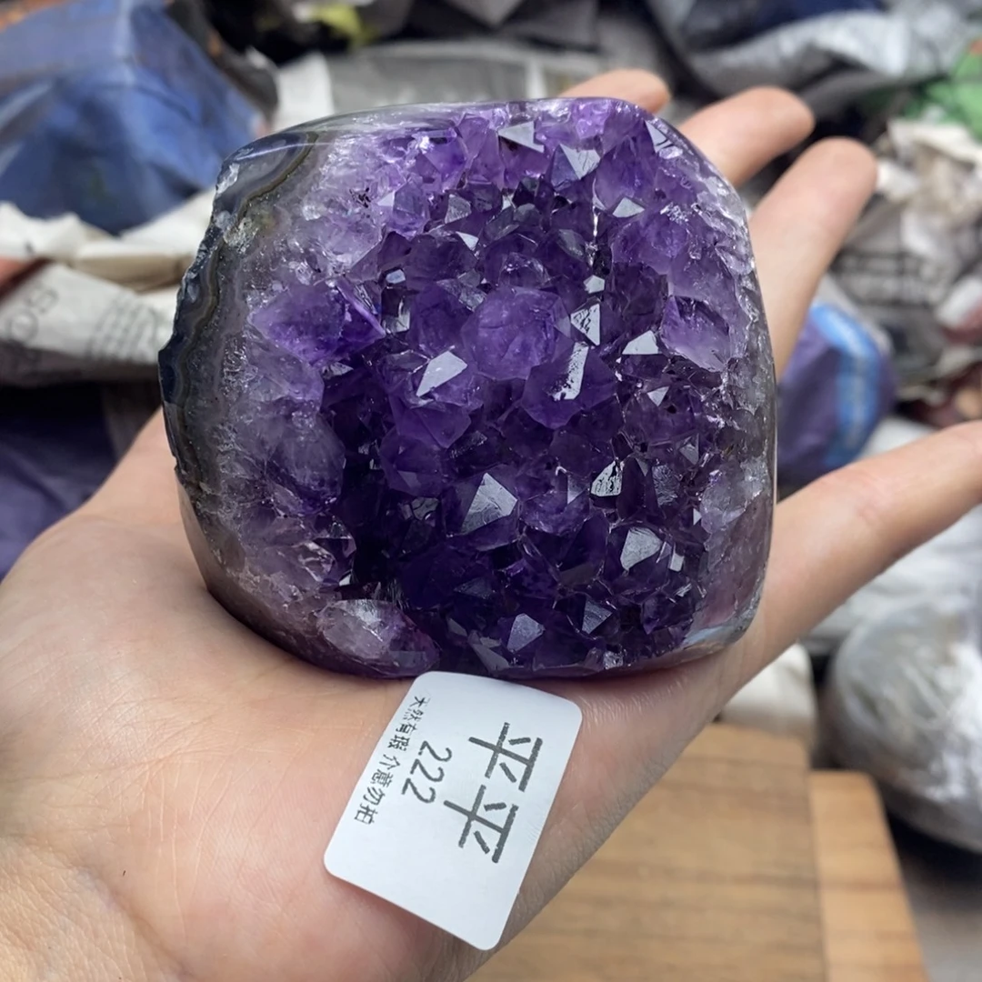 紫晶未镶嵌大型摆件（非配饰）