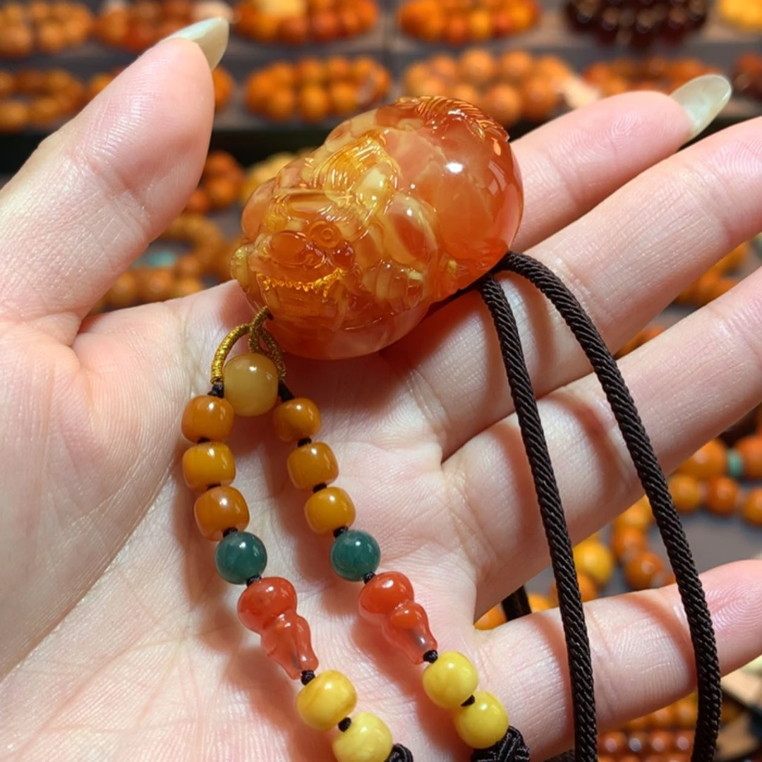 【闪购商品】蜜蜡吊坠(赠链)未镶嵌