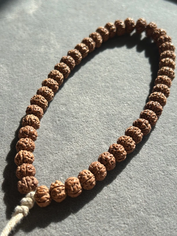 【勿里达老树王】手持卡小金刚文玩文玩手持手串手串