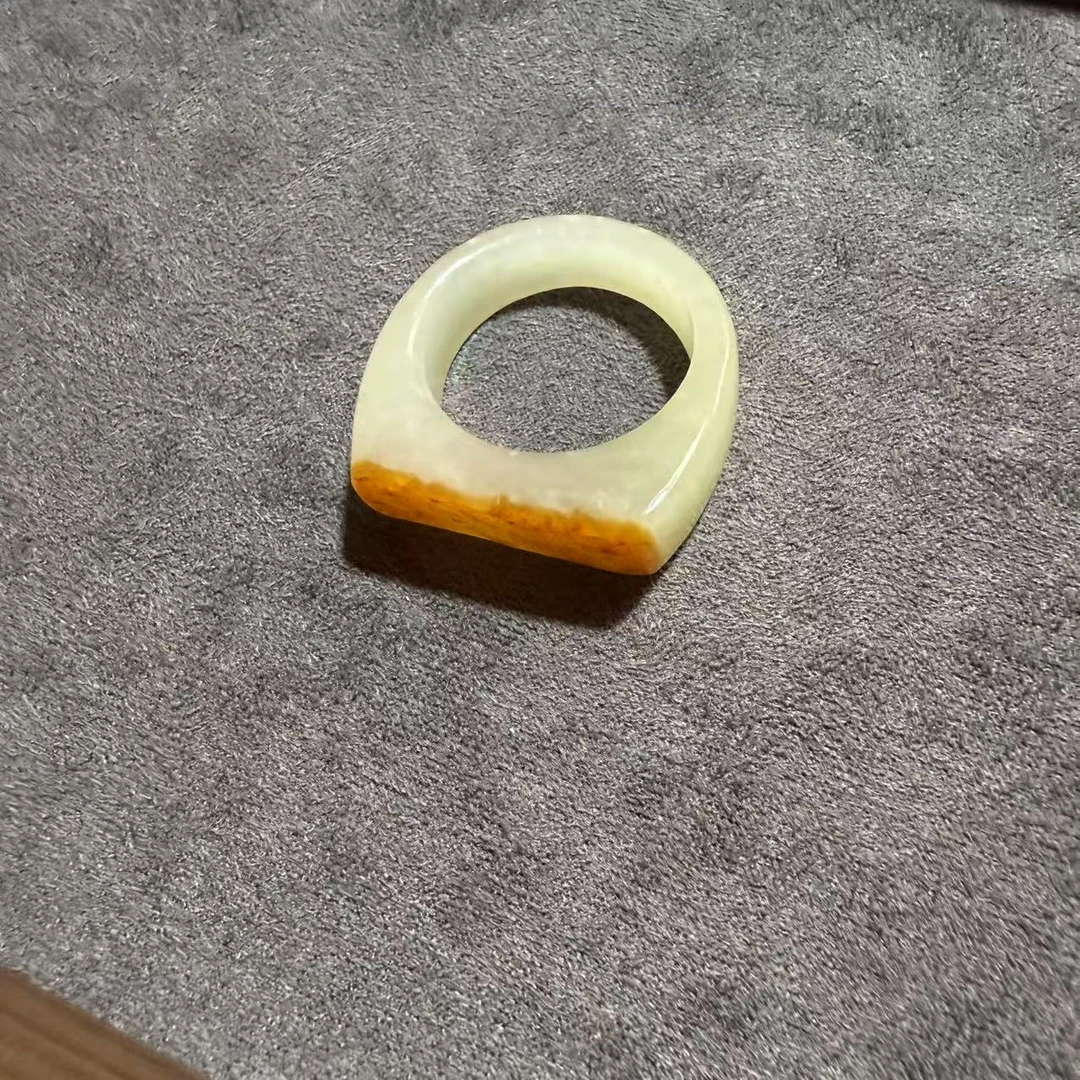 苏工新疆和田玉红皮古雕花平面玉扳指指环