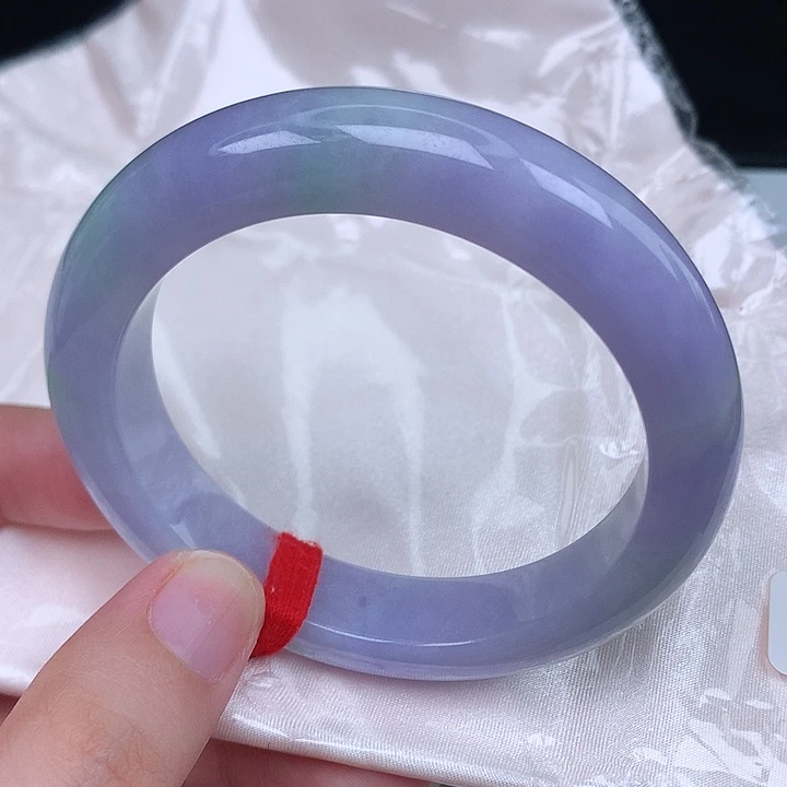 未镶嵌手镯（圆镯）翡翠天然